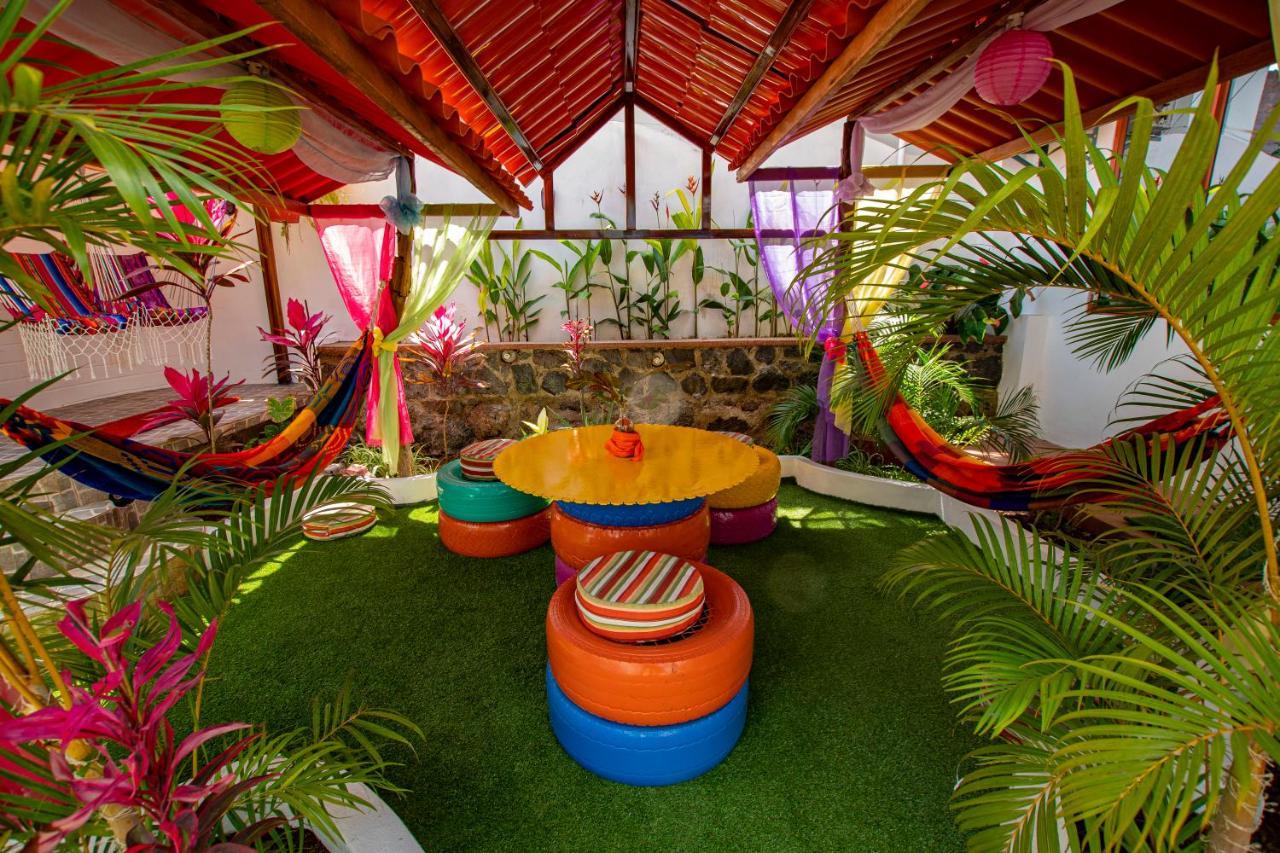 Hostal Gosen ปูแอร์โต บาเกริโซ โมเรโน ภายนอก รูปภาพ